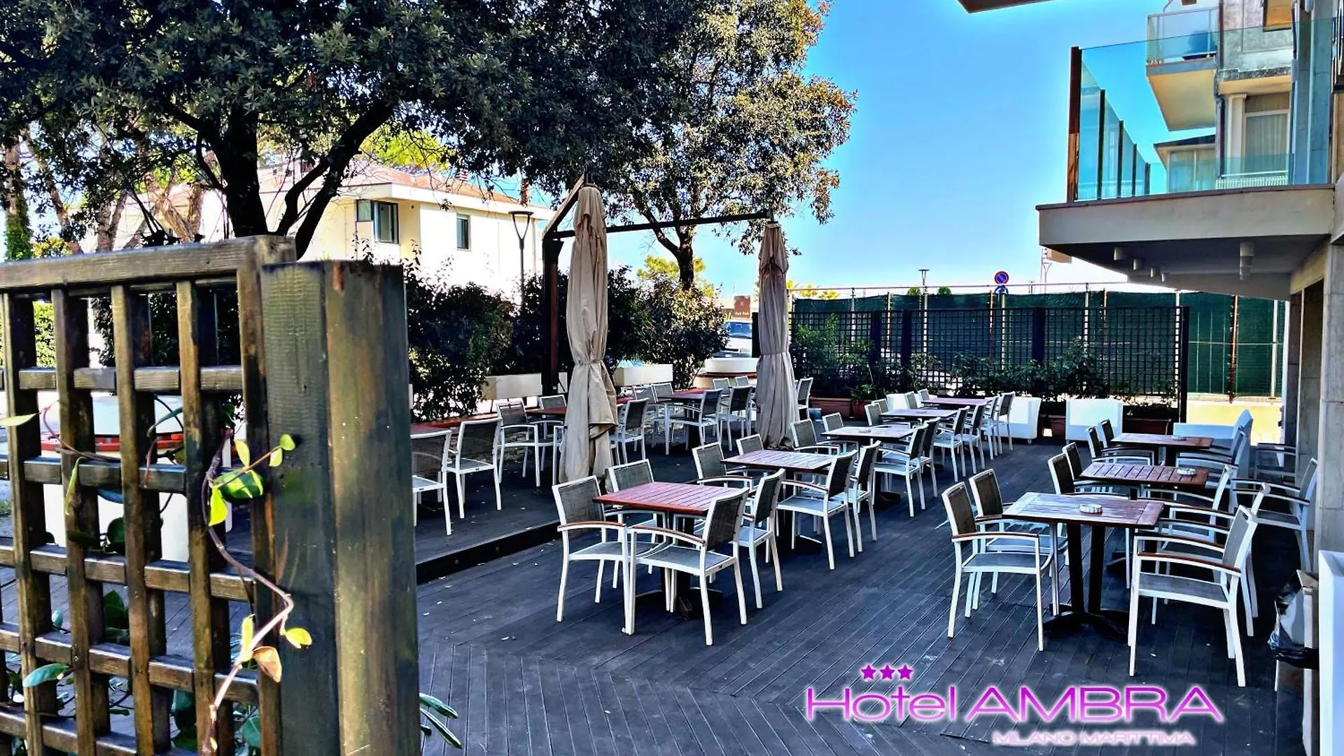 Hotel Ambra - Fronte Mare - Vicinissimi Al Centro Milano Marittima Italy