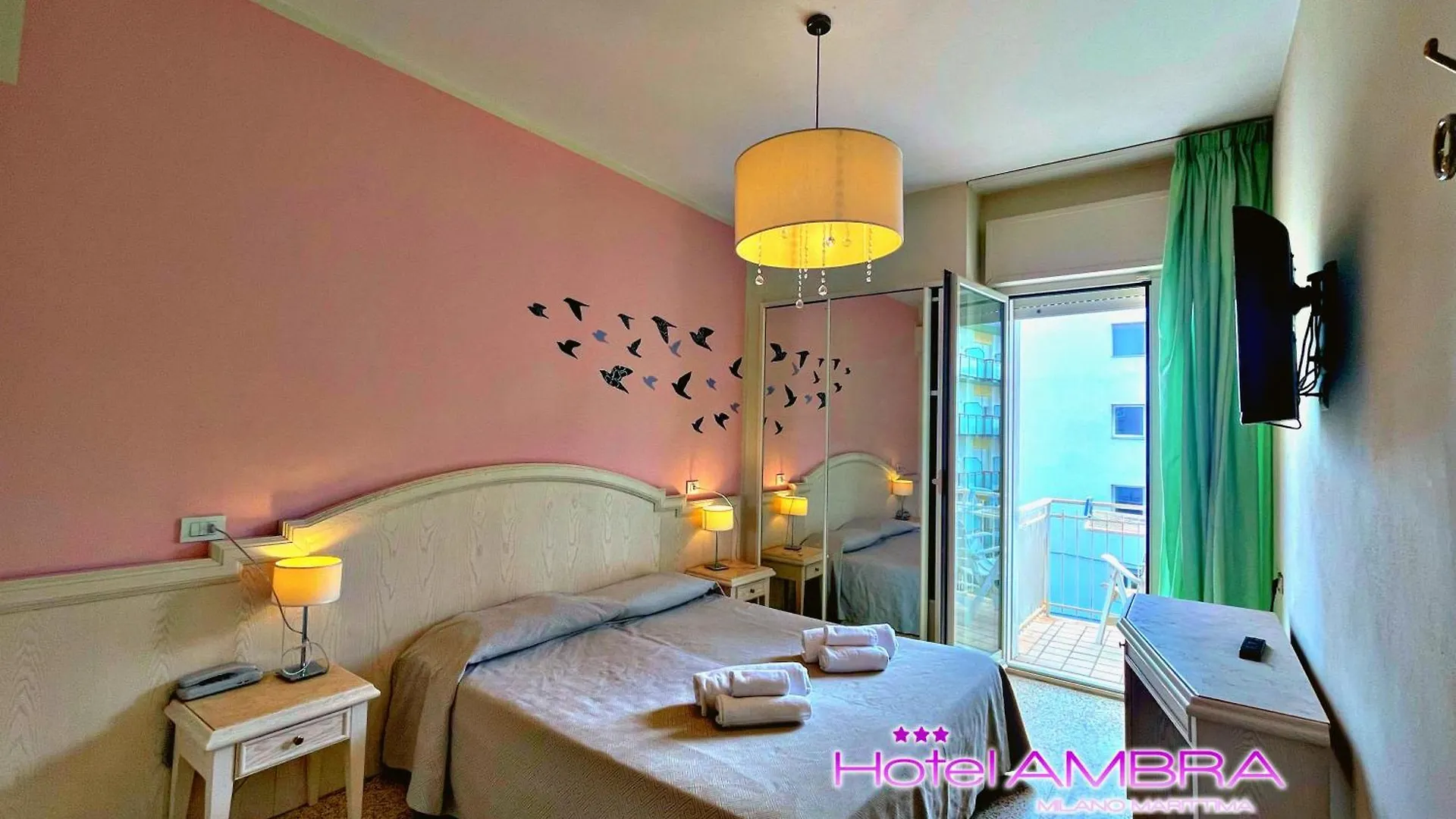 Hotel Ambra - Fronte Mare - Vicinissimi Al Centro Milano Marittima