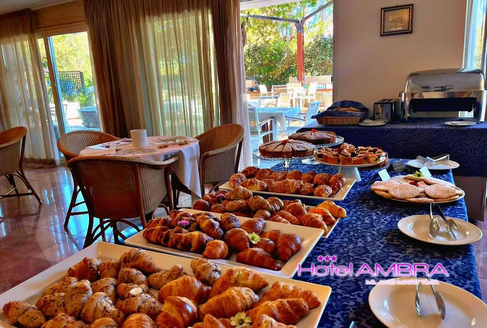 Hotel Ambra - Fronte Mare - Vicinissimi Al Centro Milano Marittima