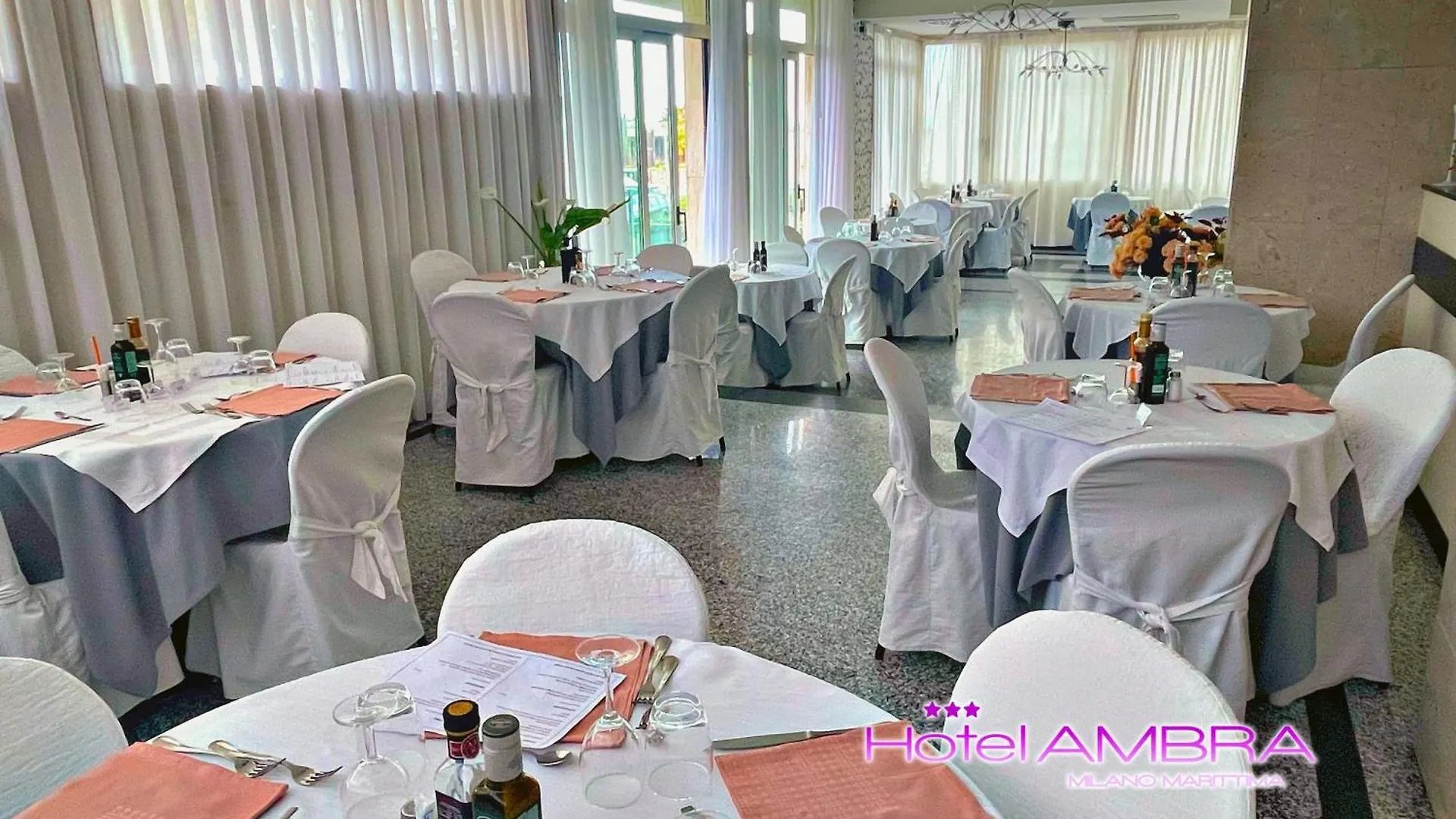 Hotel Ambra - Fronte Mare - Vicinissimi Al Centro Milano Marittima