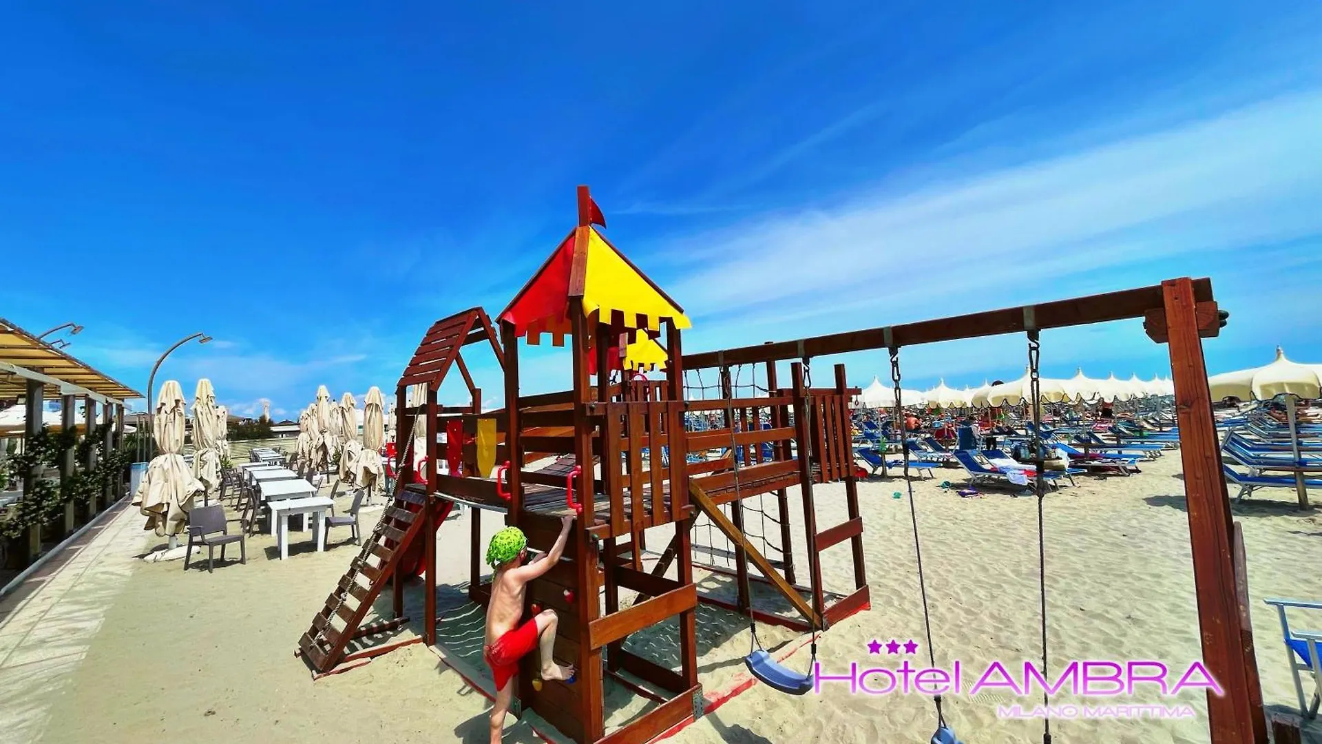 Hotel Ambra - Fronte Mare - Vicinissimi Al Centro Milano Marittima