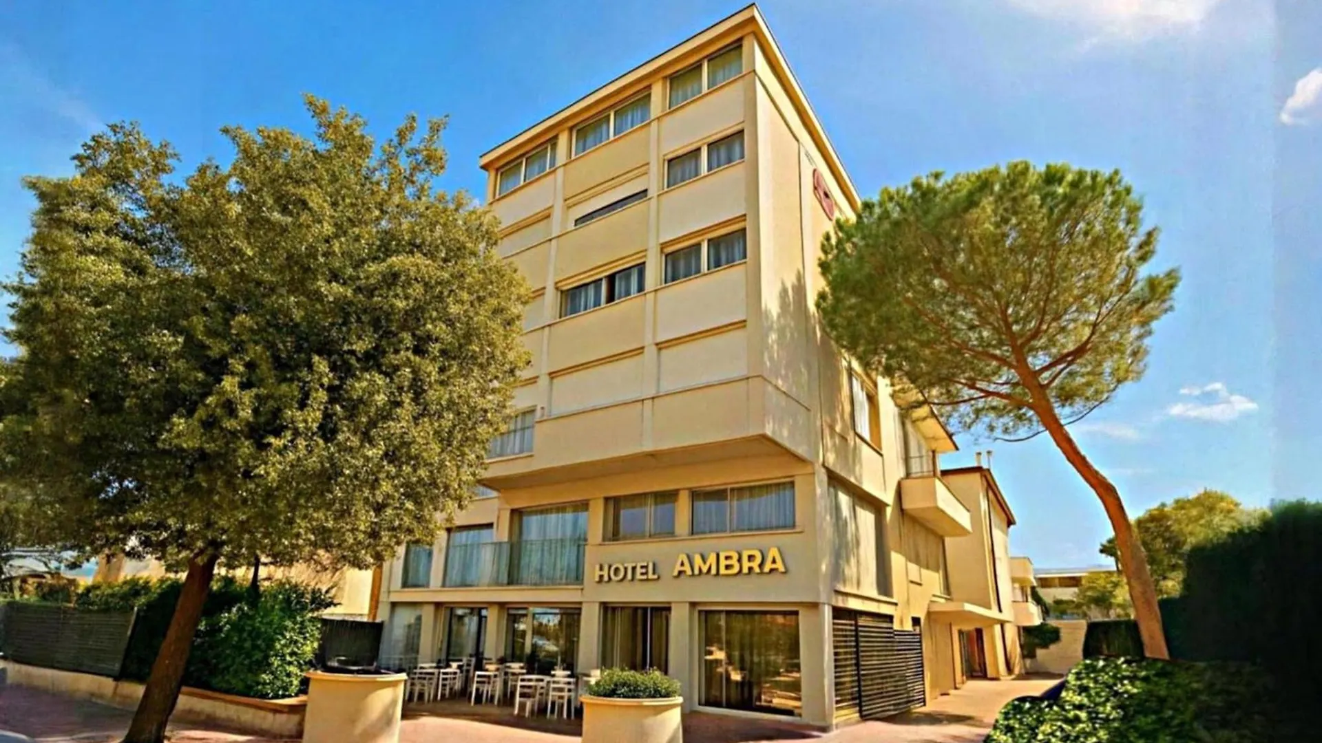 Hotel Ambra - Fronte Mare - Vicinissimi Al Centro Milano Marittima Italien